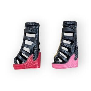 Pre-owned Monster High Doll G3 Toralei Stripe Neon Frights Black Shoes Wedges